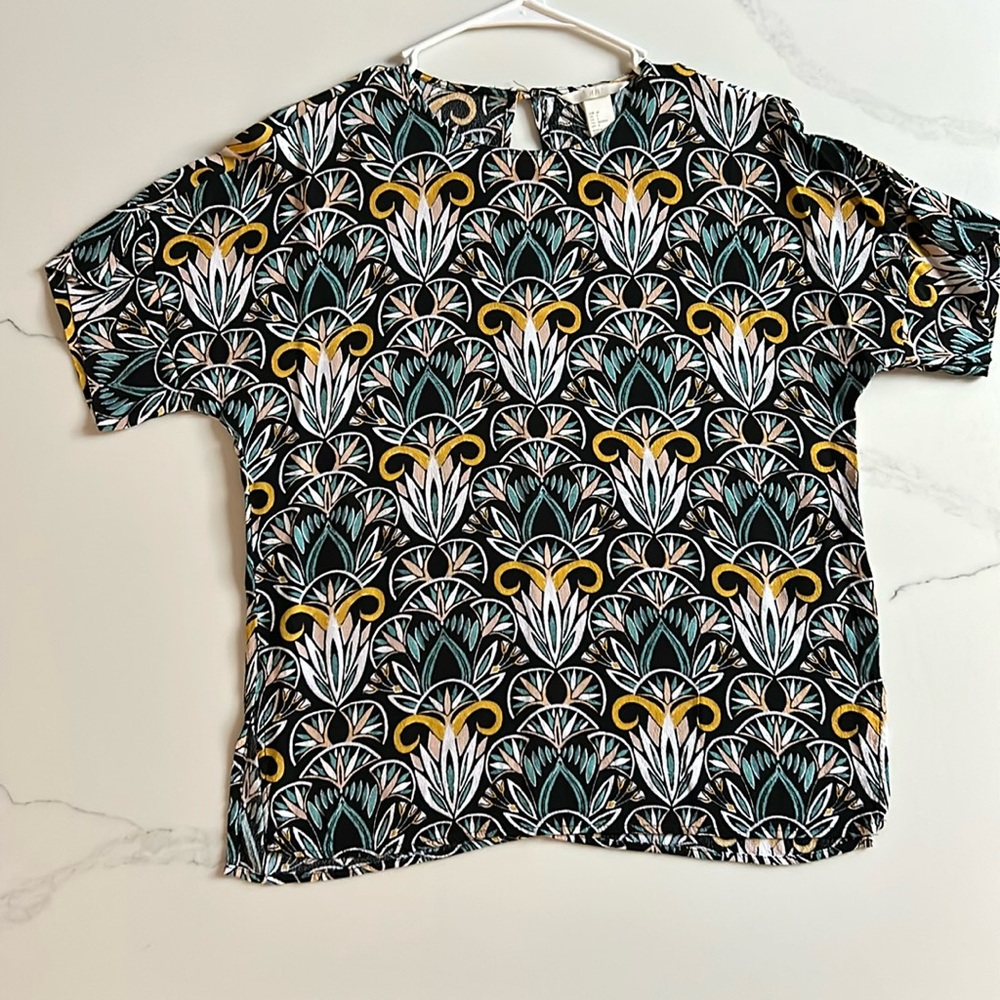 Print-pattern Blouse